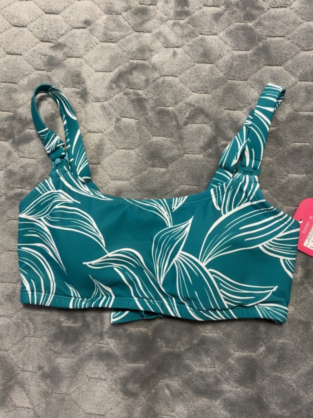 Green Leaf Print Bikini Top - Women's Swim Bikini